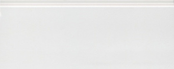 FMF022R Плинтус Флориан белый матовый обрезной 30x12x1,3 фото FMF022R Плинтус Флориан белый матовый обрезной 30x12x1,3